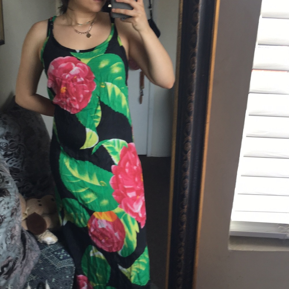 Vintage Rosey Tomato Summer Dress Black Floral M